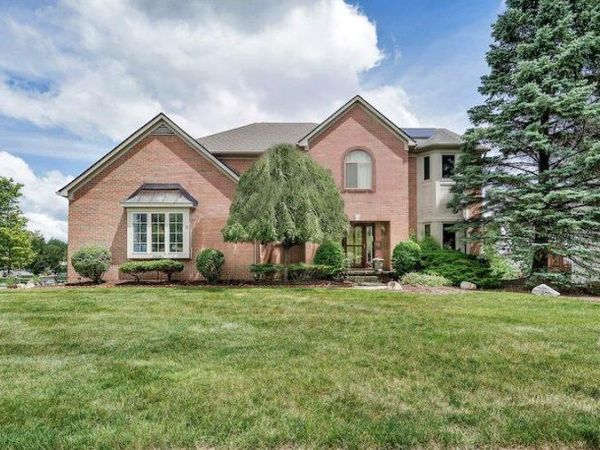 3200 Appleridge Drive, Pittsfield Twp, MI 48103