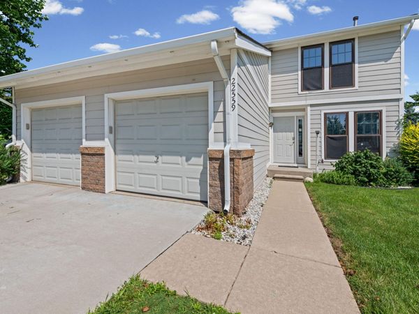 22559 Cranbrooke Drive, Novi, MI 48375