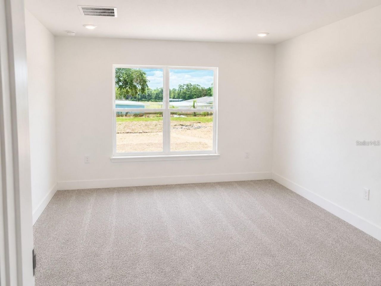 1684 Ann Rose Way , Leesburg, FL 34748 Photo
