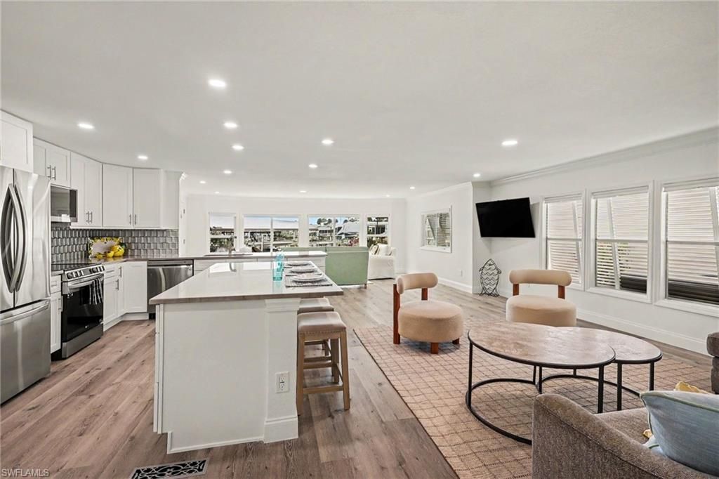11181 Azalea Ln, Fort Myers Beach, FL 33931 Photo