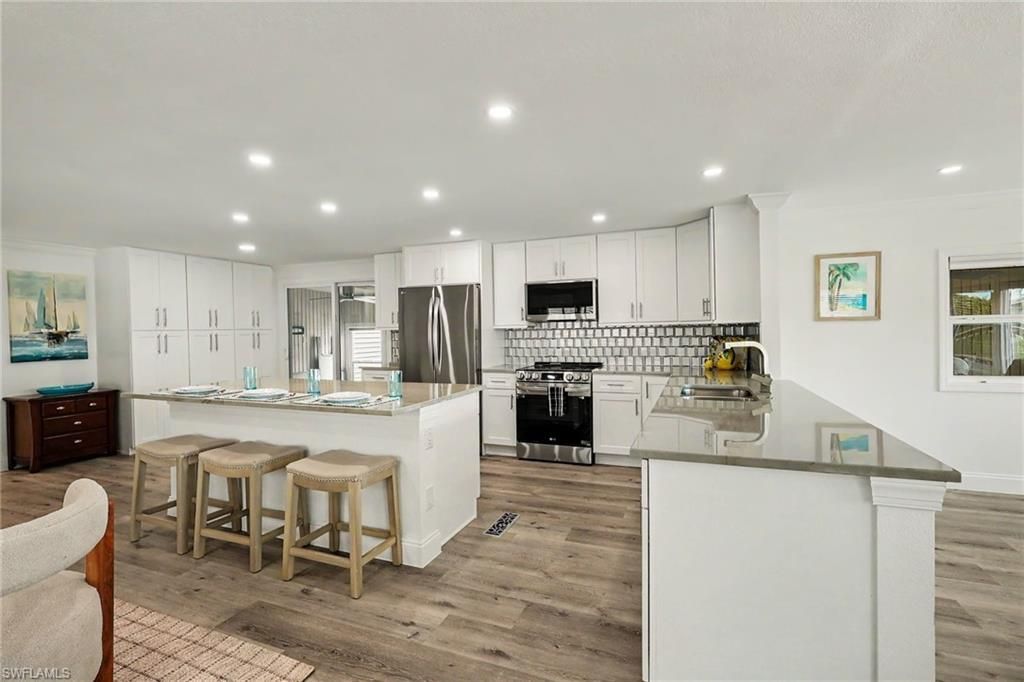 11181 Azalea Ln, Fort Myers Beach, FL 33931 Photo