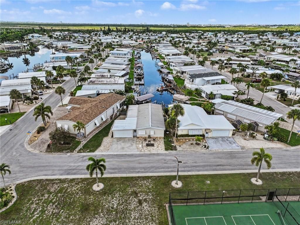 11181 Azalea Ln, Fort Myers Beach, FL 33931 Photo
