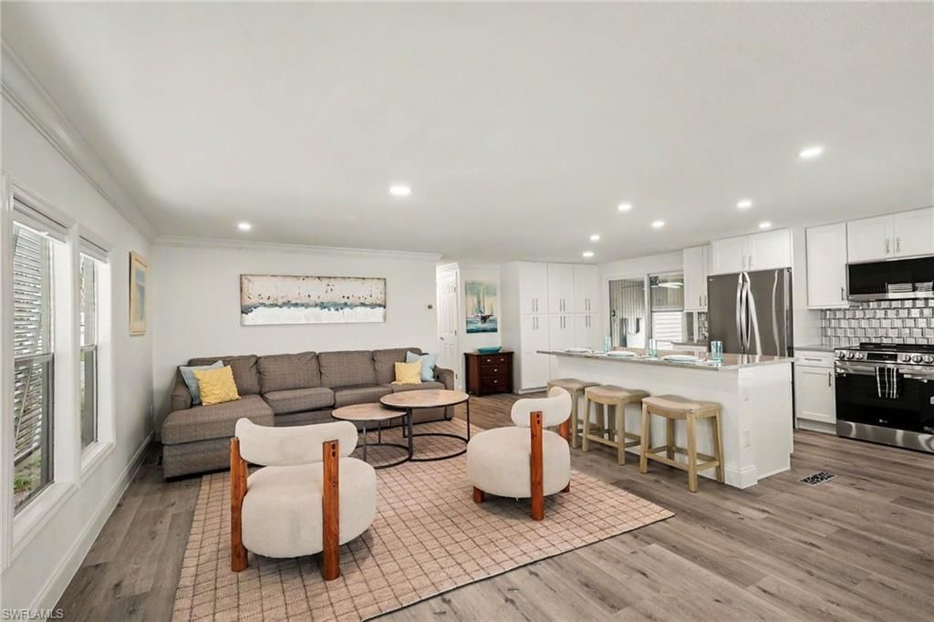 11181 Azalea Ln, Fort Myers Beach, FL 33931 Photo