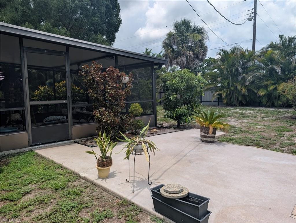 2324 Caladium Rd , Fort Myers, FL 33905 Photo