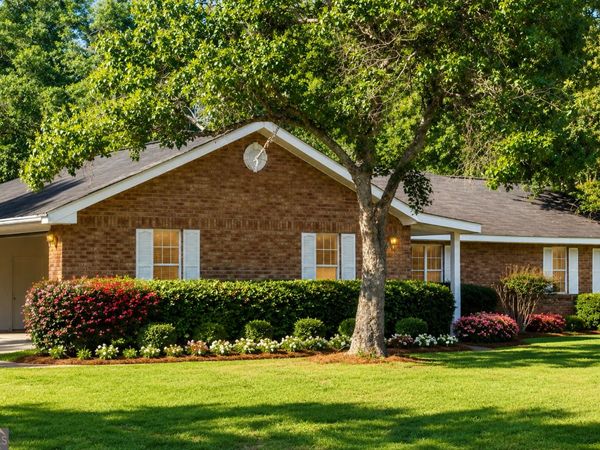 135 Brandon Street, Baxley, GA 31513