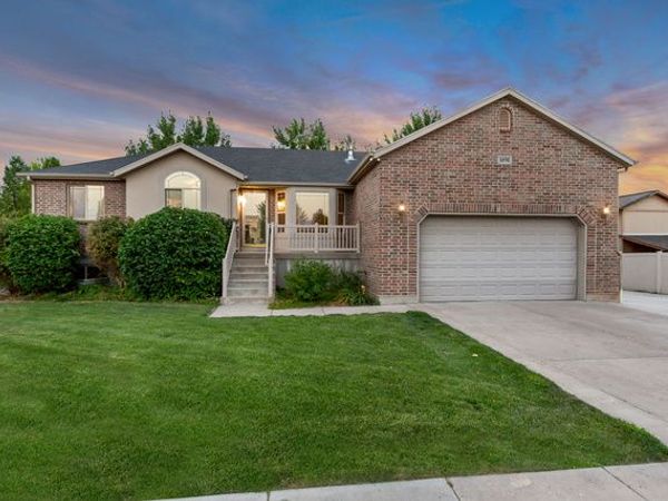 1276 S 4000 W, Syracuse, UT 84075