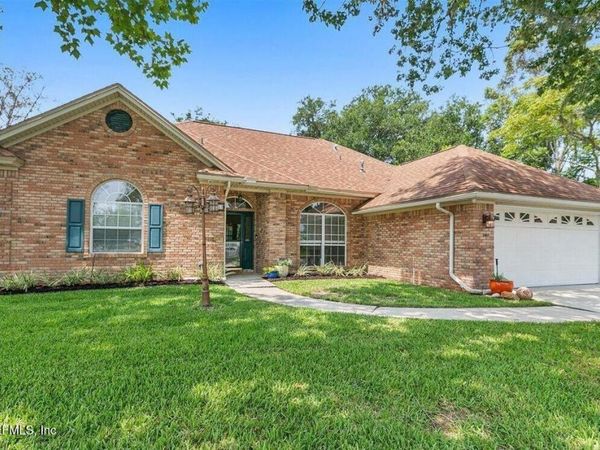 1905 HARBOR ISLAND Drive, Fleming Island, FL 32003