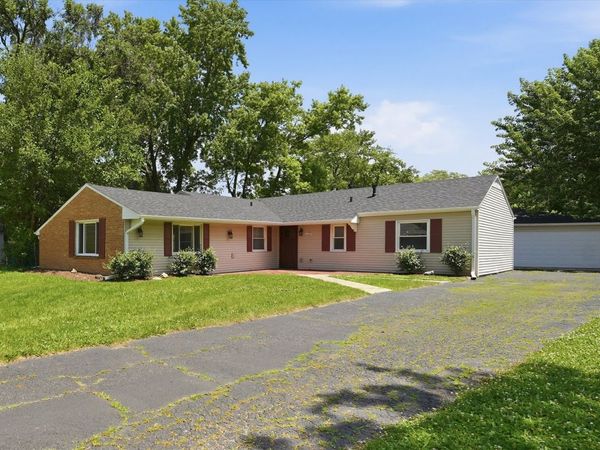 113 Parklawn Court , Bolingbrook, IL 60440