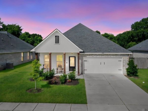 17059 Shearwater Trace, Prairieville, LA 70769