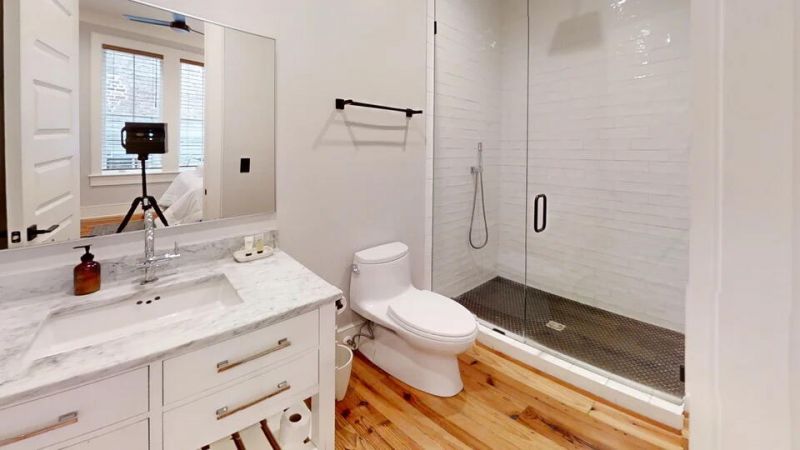 288 King Street Photo 9