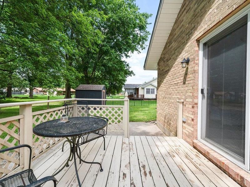624 Bourbon Street, Blanchester, OH 45107 Photo 27