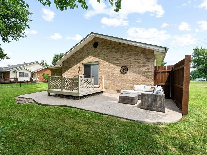 624 Bourbon Street, Blanchester, OH 45107 Photo 32