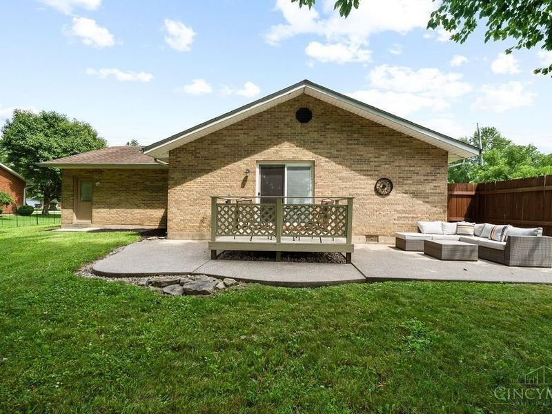 624 Bourbon Street, Blanchester, OH 45107 Photo 33