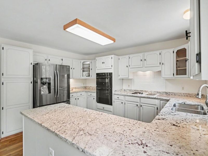 3416 Surrey Lane, Mason, OH 45040 Photo 4