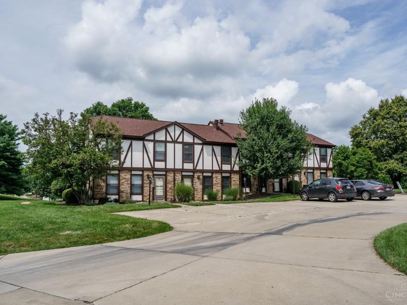 7980 Tall Timbers Drive, Miami Twp, OH 45052 Photo 1