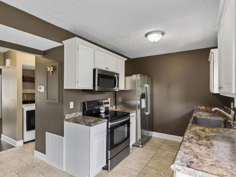 7980 Tall Timbers Drive, Miami Twp, OH 45052 Photo 13