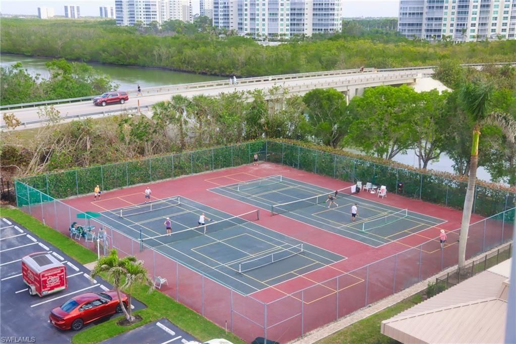 11116 Gulf Shore Dr , Unit 601, Naples, FL 34108 Photo