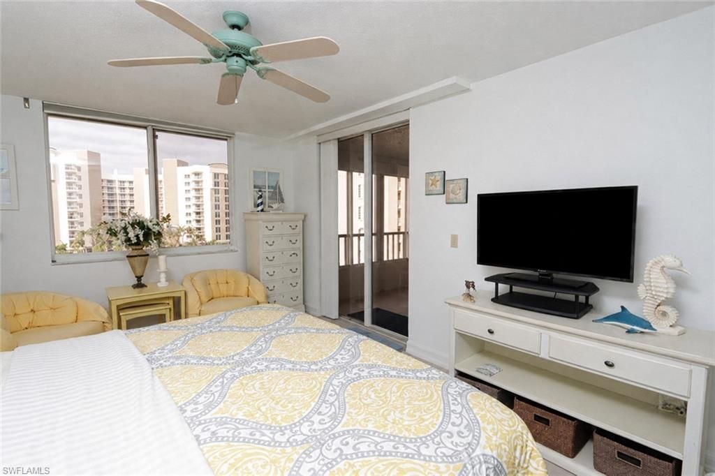 11116 Gulf Shore Dr , Unit 601, Naples, FL 34108 Photo