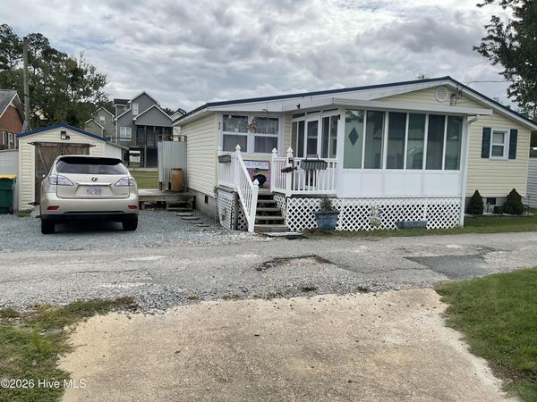 42 Clarkland Village Street, Elizabethtown, NC 28337