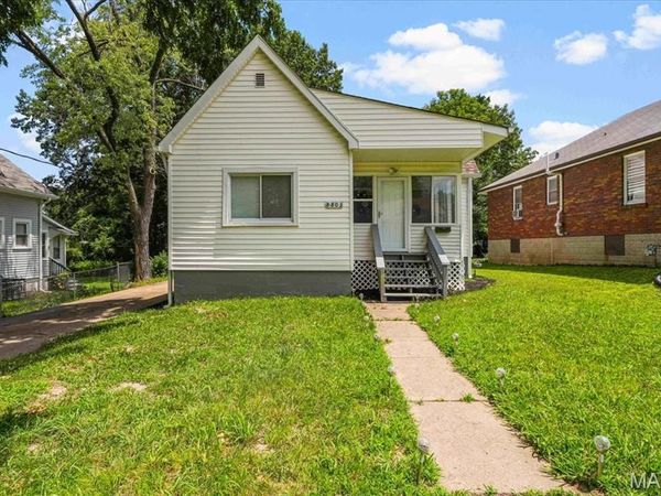 8803 Alva Avenue, St Louis, MO 63121