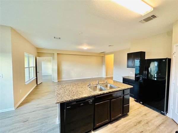 704 Silver Wing DR, Austin, TX 78725