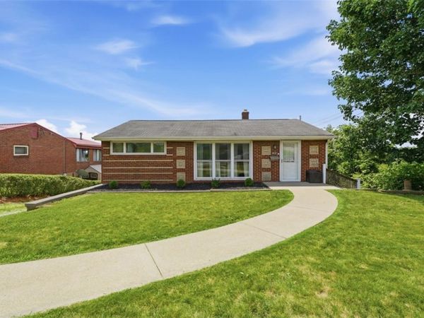 544 Camp Hollow Rd, West Mifflin, PA 15122