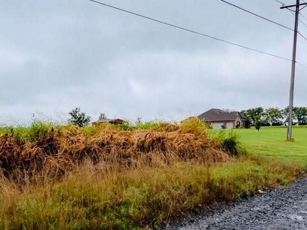 2 S 369 Road , Coweta, OK 74429