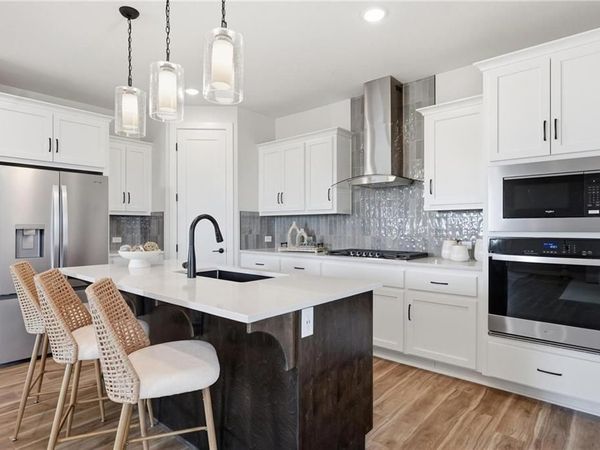 17536 Muncie Street, Gardner, KS 66030