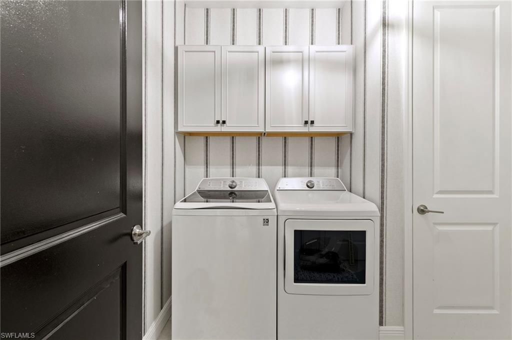2567 Seychelles Dr, Unit 207, Naples, FL 34112 Photo