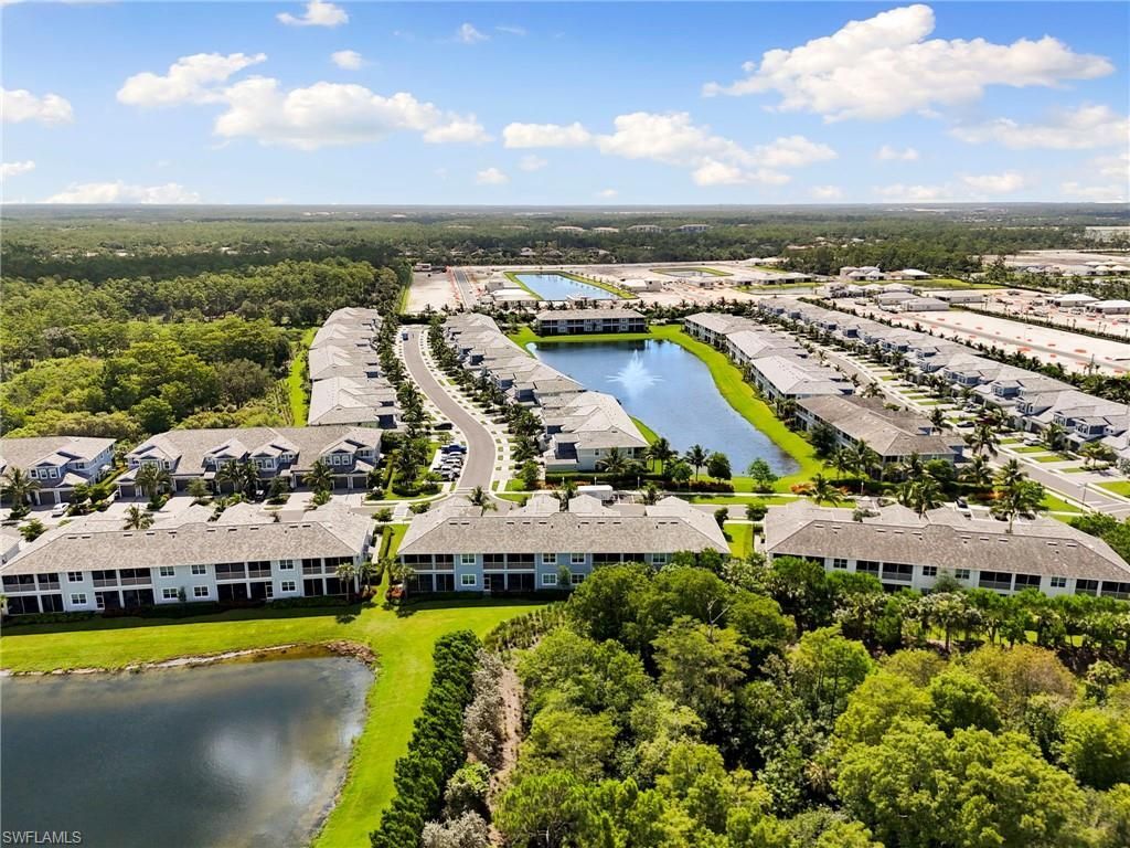 2567 Seychelles Dr, Unit 207, Naples, FL 34112 Photo