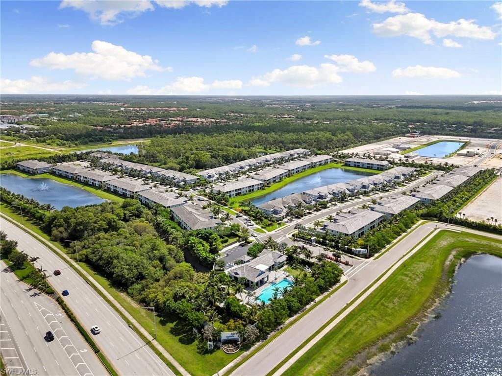 2567 Seychelles Dr, Unit 207, Naples, FL 34112 Photo