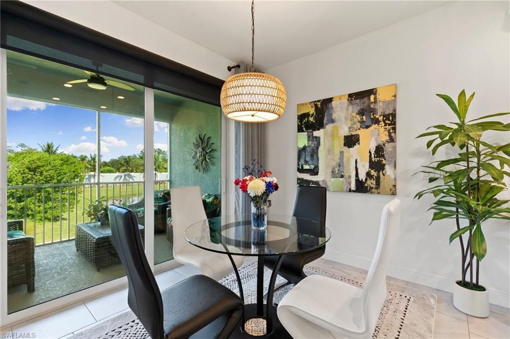 2567 Seychelles Dr, Unit 207, Naples, FL 34112 Photo