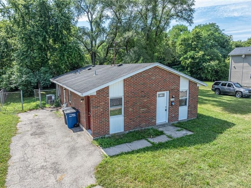 1272 Clement Avenue, Dayton, OH 45417 Photo 2