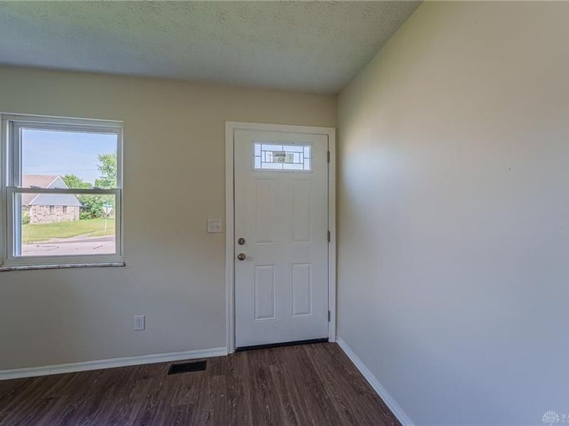 1272 Clement Avenue, Dayton, OH 45417 Photo 5