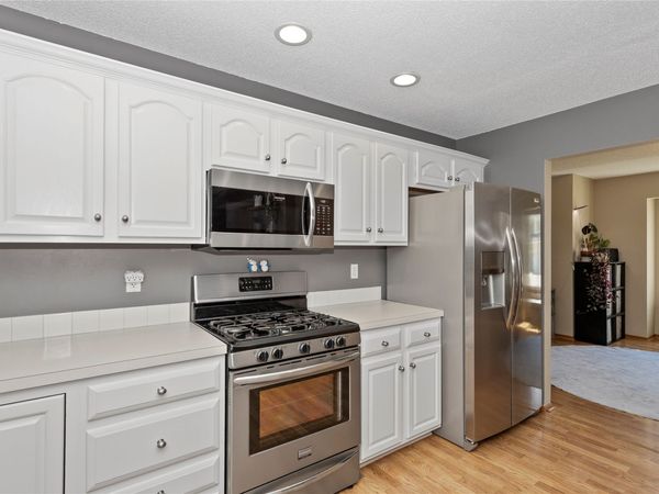 10201 Hickory Lane, Urbandale, IA 50322