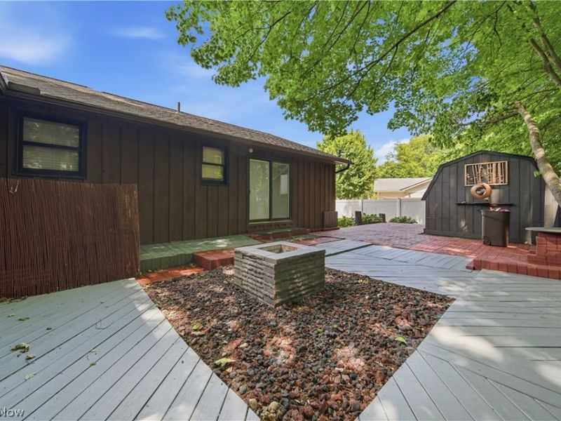 3064 Townsend Street NW, Uniontown, OH 44685 Photo 39