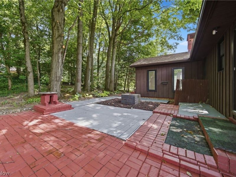 3064 Townsend Street NW, Uniontown, OH 44685 Photo 41