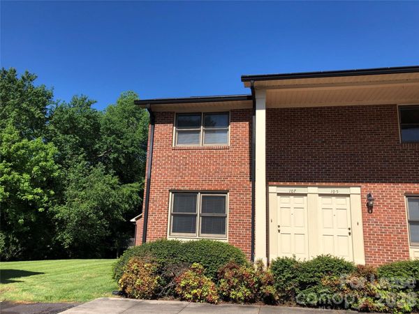 107 Hillcrest Drive , Lincolnton, NC 28092