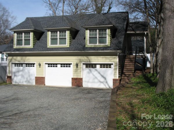 3041 Park Road , Unit Carriage H, Charlotte, NC 28209