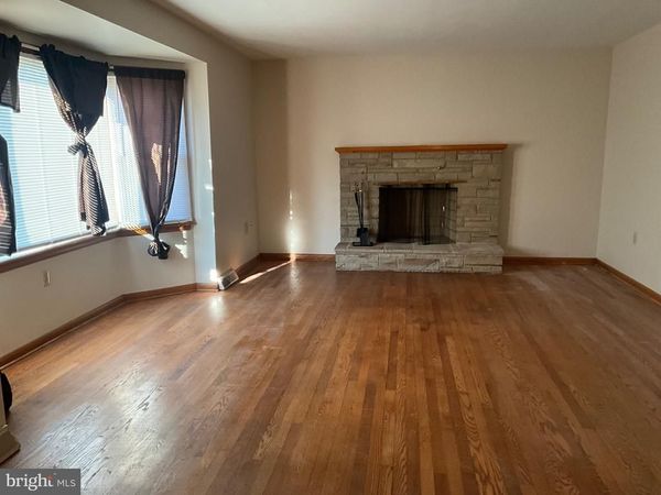 404 SOUTH COLDBROOK AVENUE, CHAMBERSBURG, PA 17201