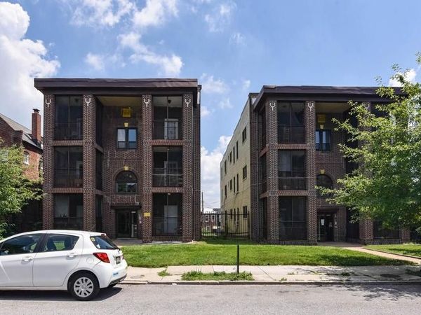 2111 PARK AVENUE, BALTIMORE, MD 21217