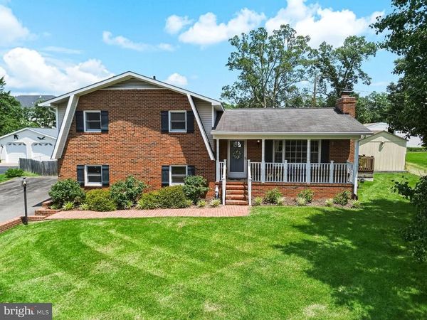702 EDWARDS DRIVE, FREDERICKSBURG, VA 22405