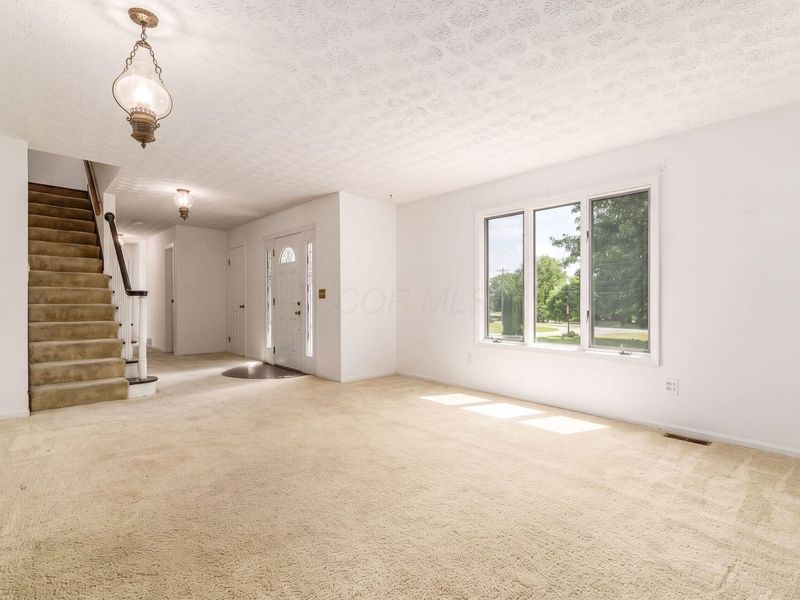 798 Riva Ridge Boulevard, Gahanna, OH 43230 Photo 15