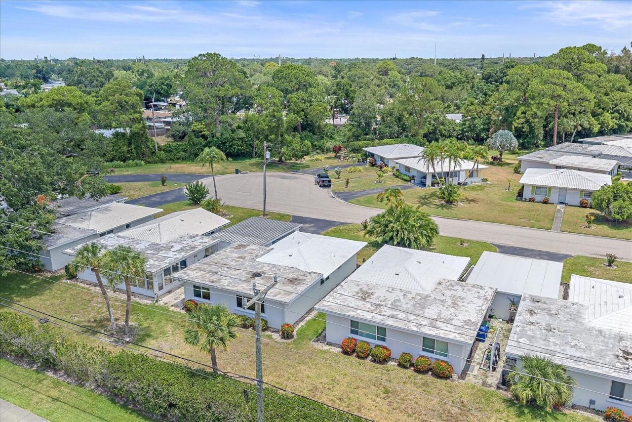 3818 Roxane Boulevard , Unit 157, Sarasota, FL 34235 Photo
