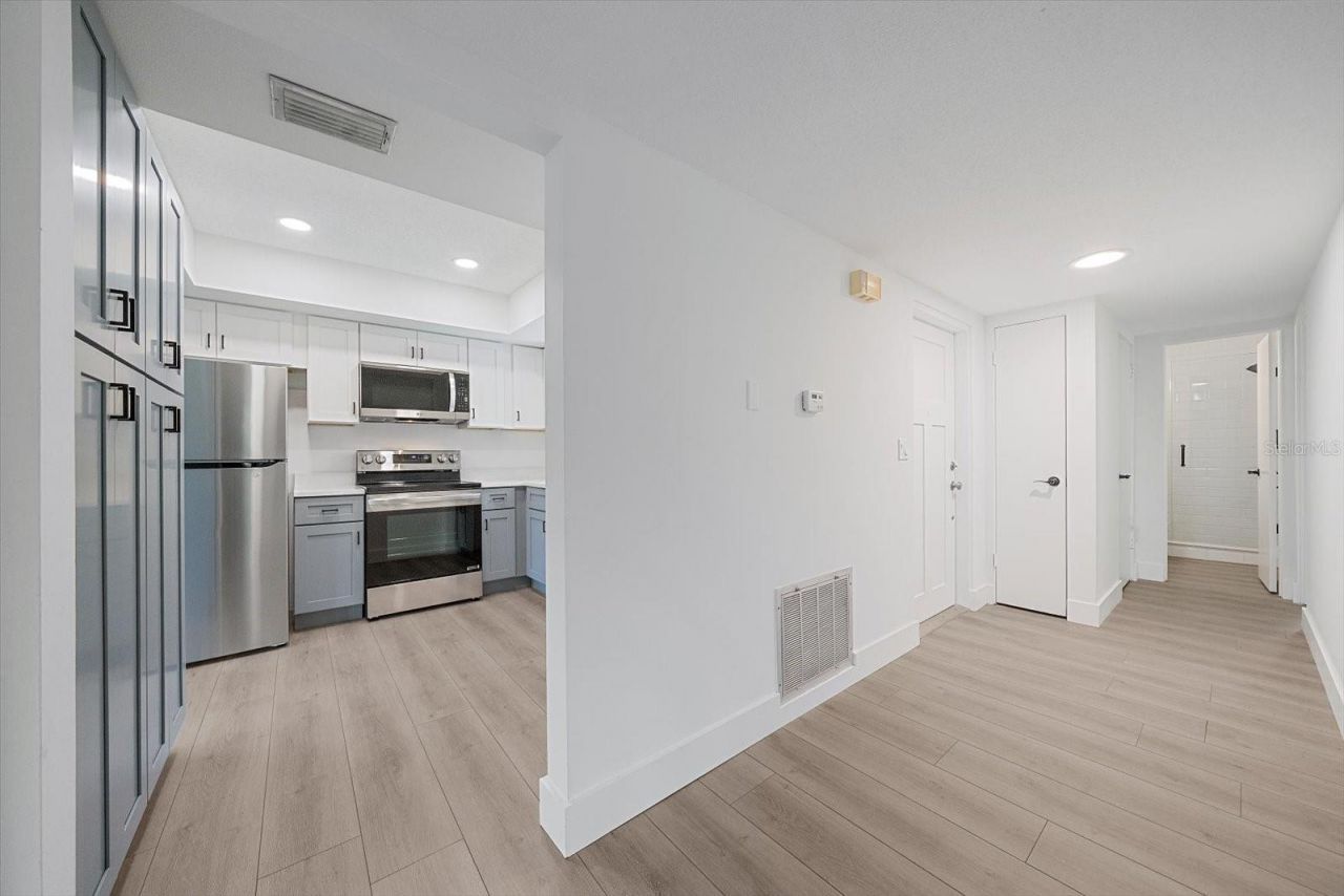 3818 Roxane Boulevard , Unit 157, Sarasota, FL 34235 Photo