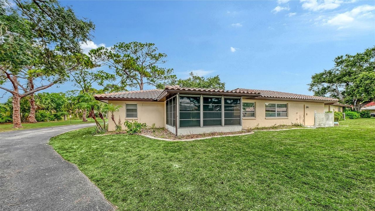 515 Rousseau Drive , Nokomis, FL 34275 Photo