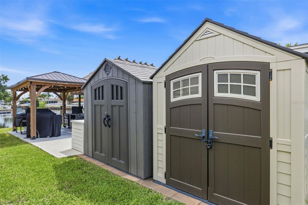 4320 Floramar Terrace , New Port Richey, FL 34652 Photo