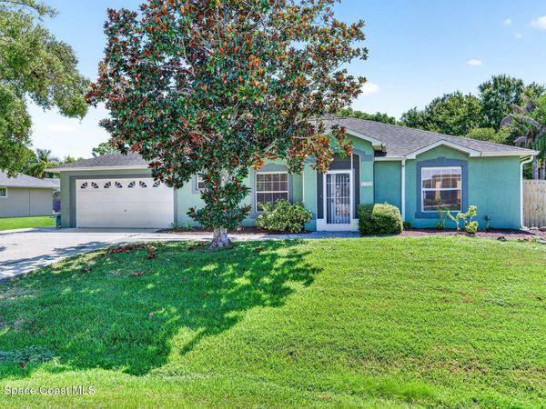 1345 Coventry Circle, Melbourne, FL 32904