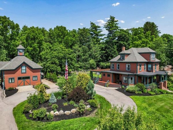 102 East Broadway, Derry, NH 03038