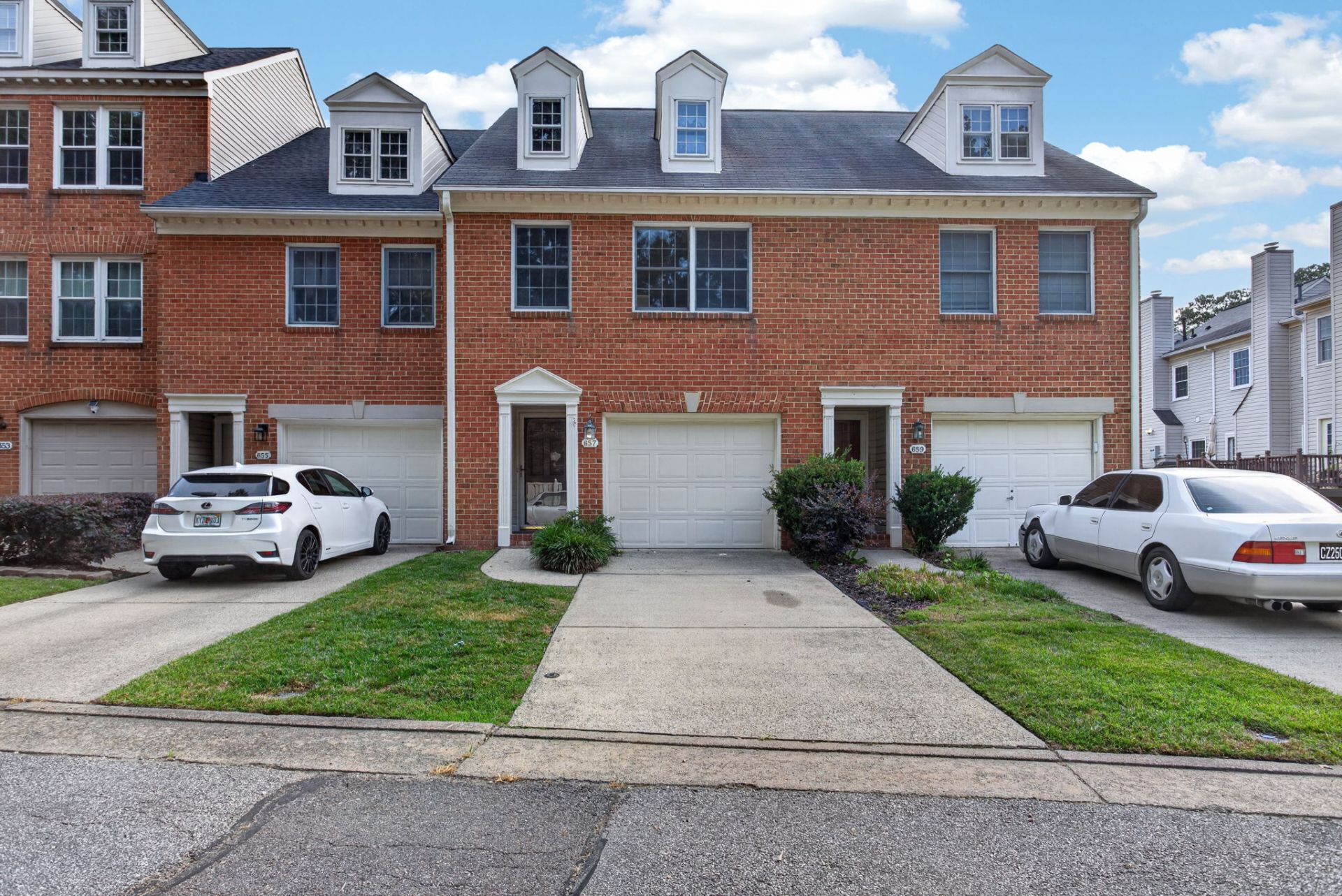 657 Todd Trail, Newport News, VA 23602 Main Photo